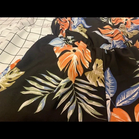 Tropical Patterned Jumpsuit - Picture 2 of 3